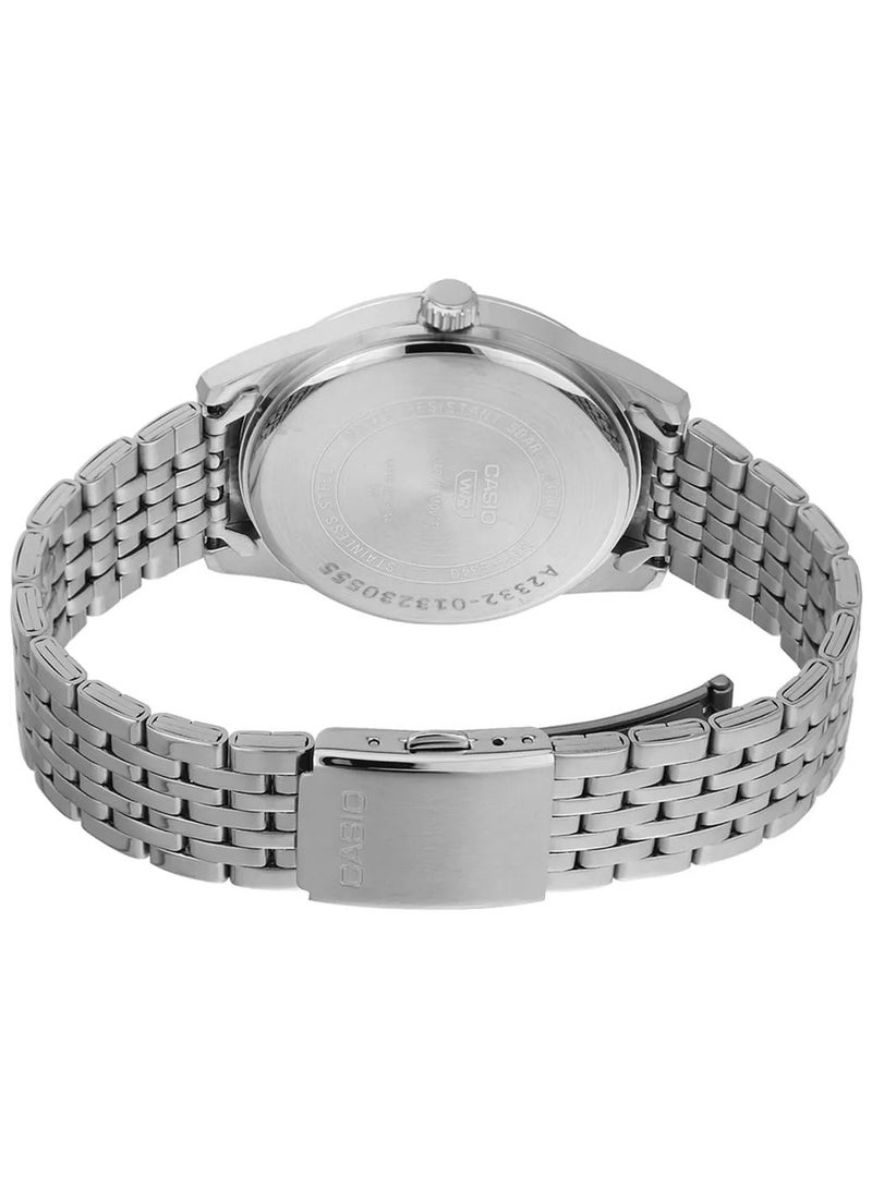 Casio Gents Watch Blue Dial Silver Band - Image 5