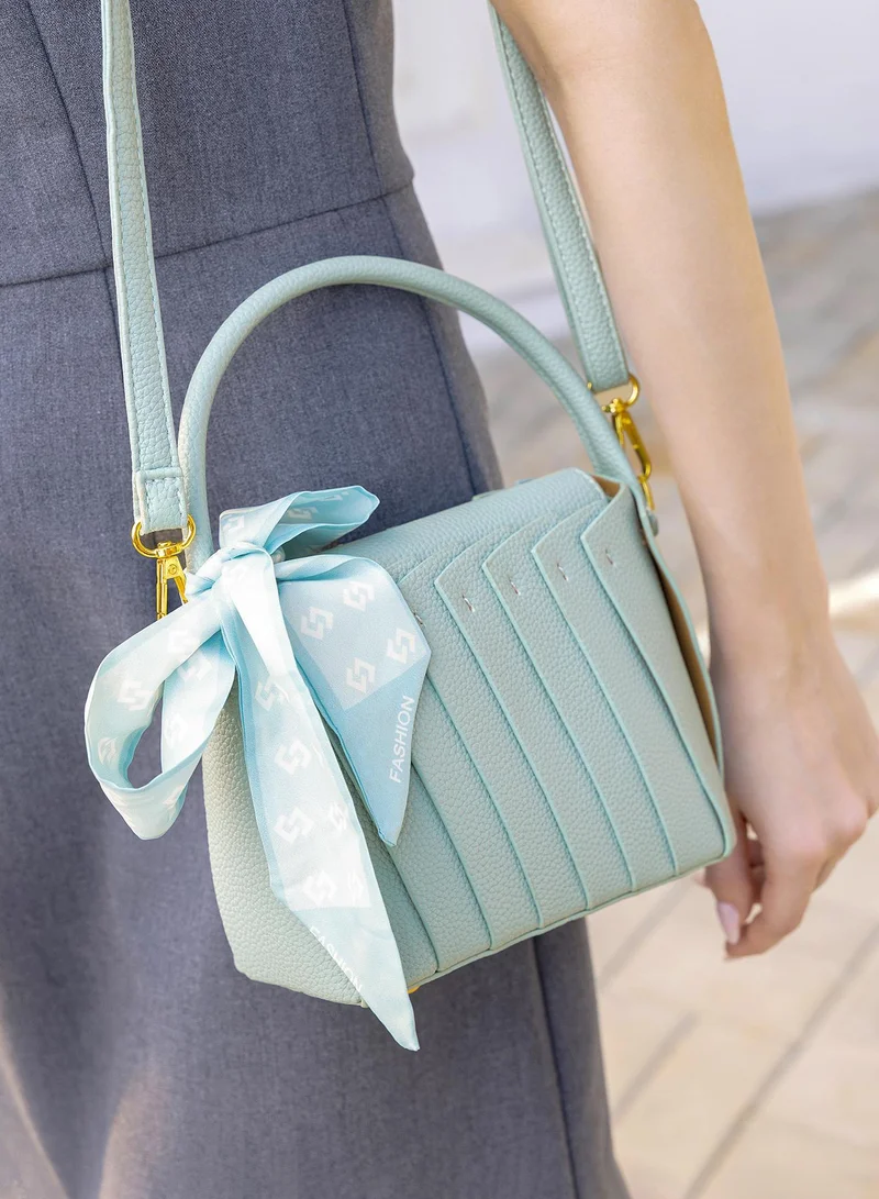 صوص هاوت شنطة بحمالة عادي انيقة من جلد نباتي بإغلاق سحاب للنساء