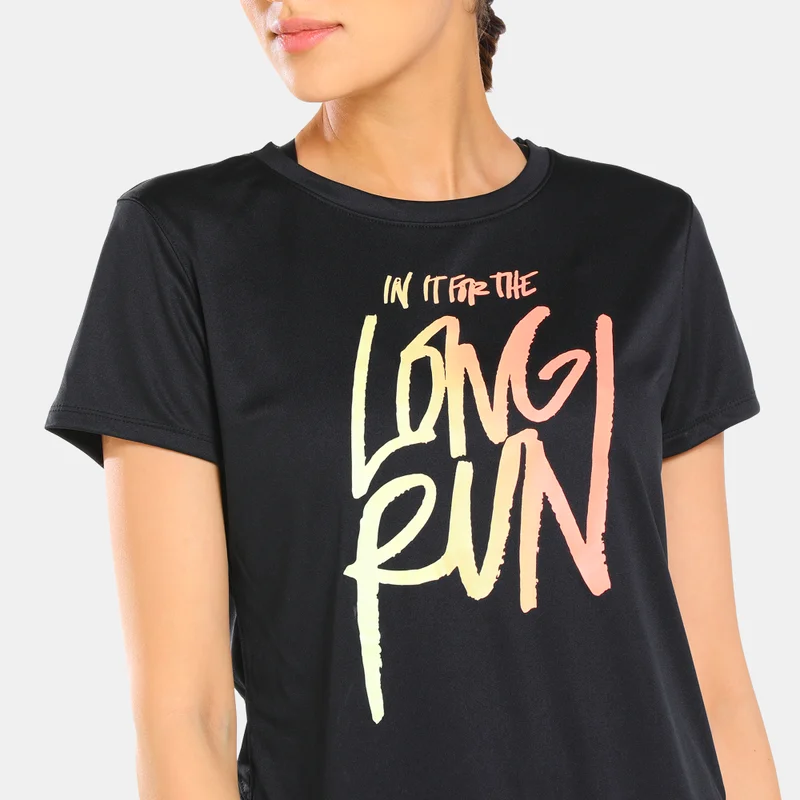 UNDER ARMOUR Women's UA Long Run Graphic T-Shirt