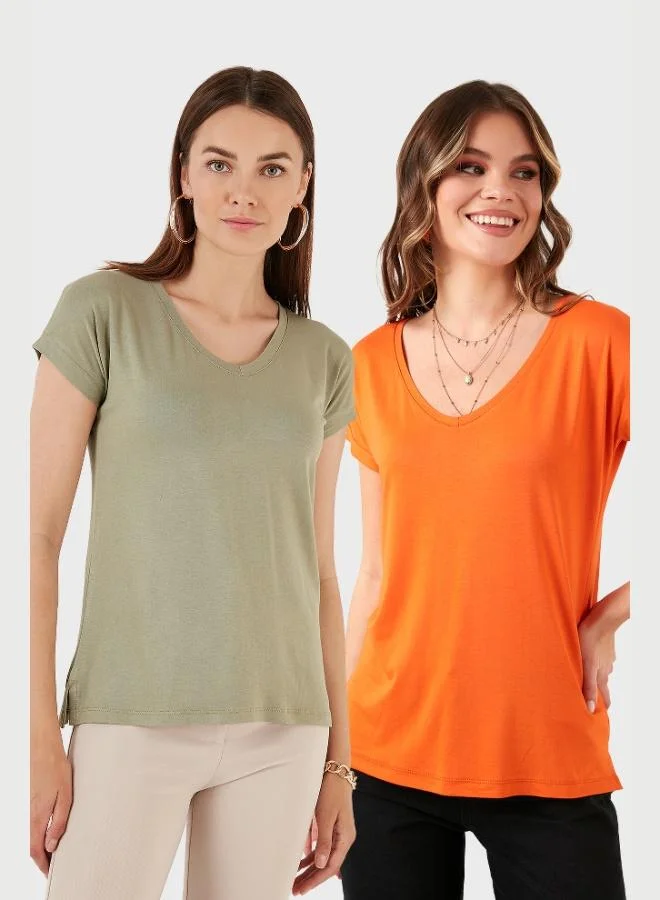 ليلا بلوزة ليلا نسائية بياقة على شكل حرف  وقصة مريحة بفتحة جانبية، عبوة من قطعتين