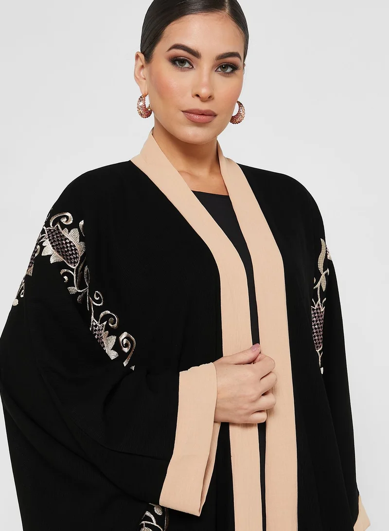 hayas closet Cape Sleeve Embroidered Abaya