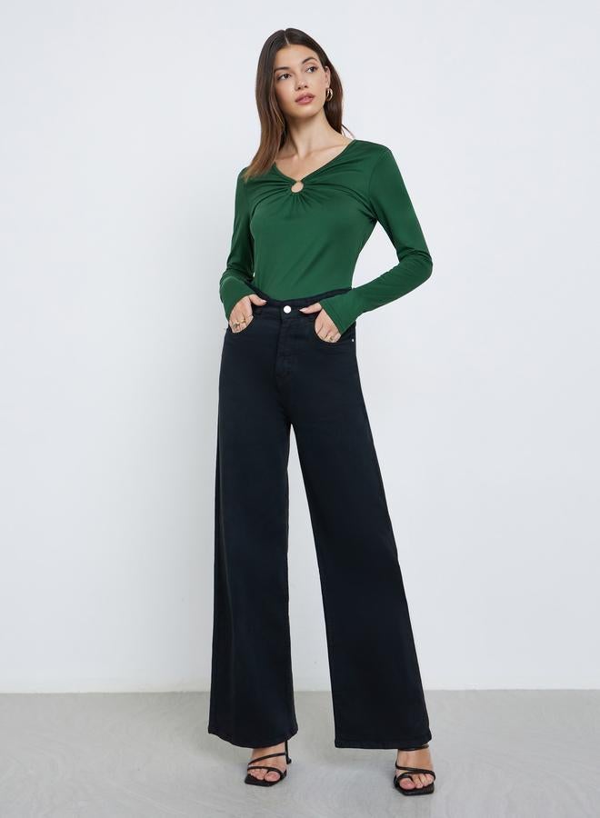 ستايلي بلوزة محبوكة مُجسمة مزينة بفتحة - Image 2