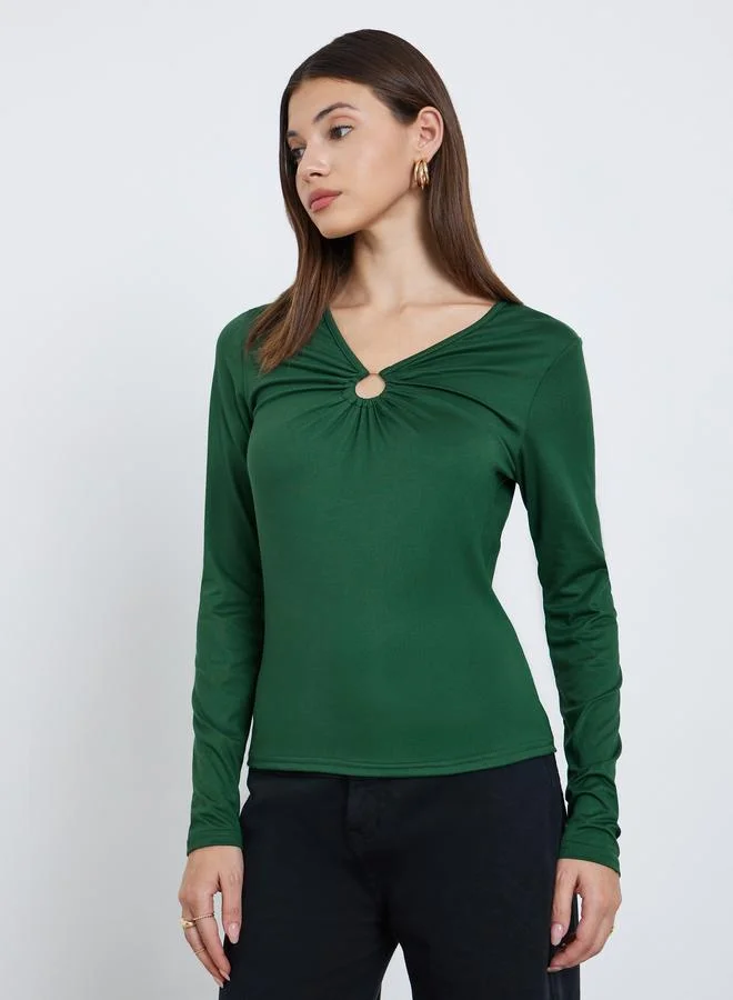 Styli Styli Green Keyhole Detail Fitted Knit Top