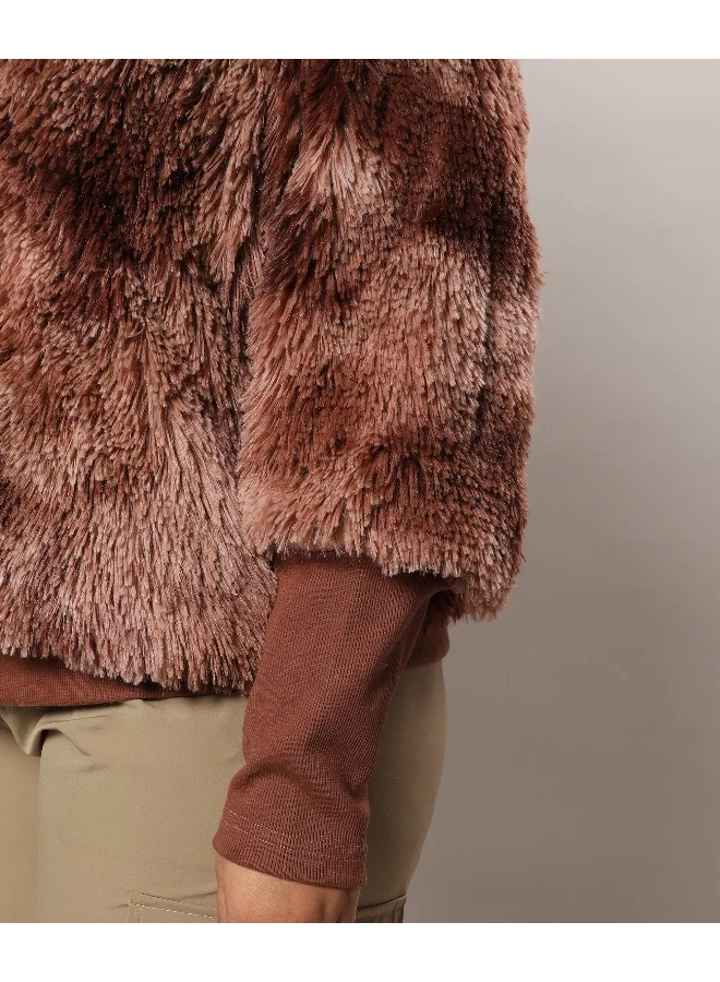Instafab Plus Women's Chalk White Metallic Veined Faux Fur Jacket