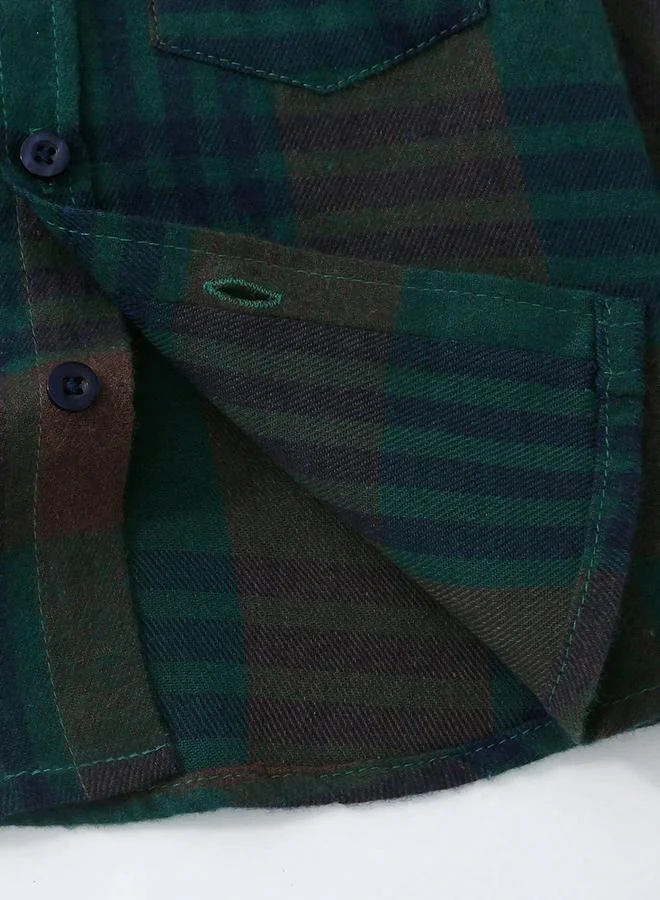 تايك تو قميص بطبعة مربعات وتفاصيل أزرار