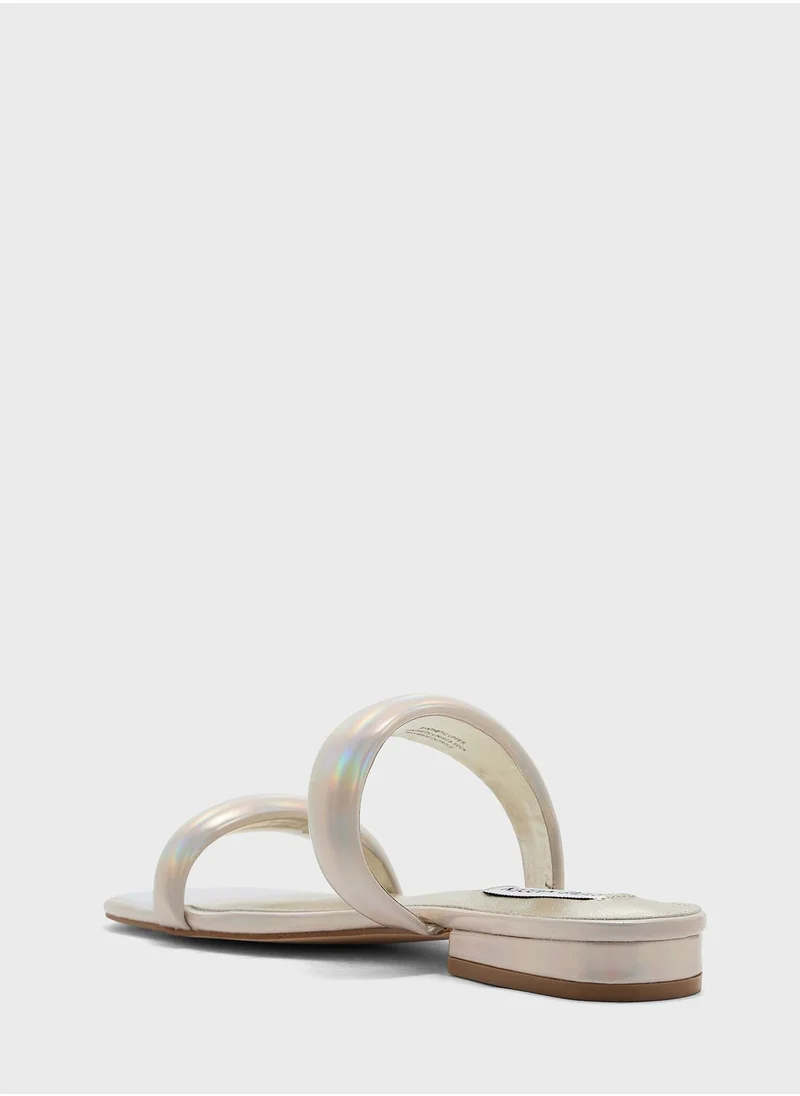 STEVE MADDEN Multi Strap Flat Sandals