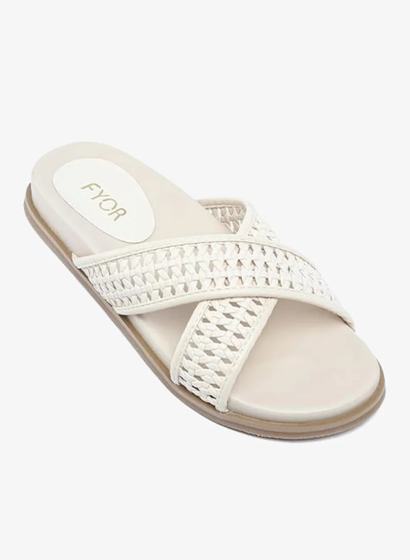 فايور Stylish Woven Cross-Strap Slide AJ 014
