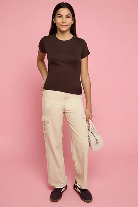 أر أند بي Solid T-Shirt with Crew Neck and Short Sleeves