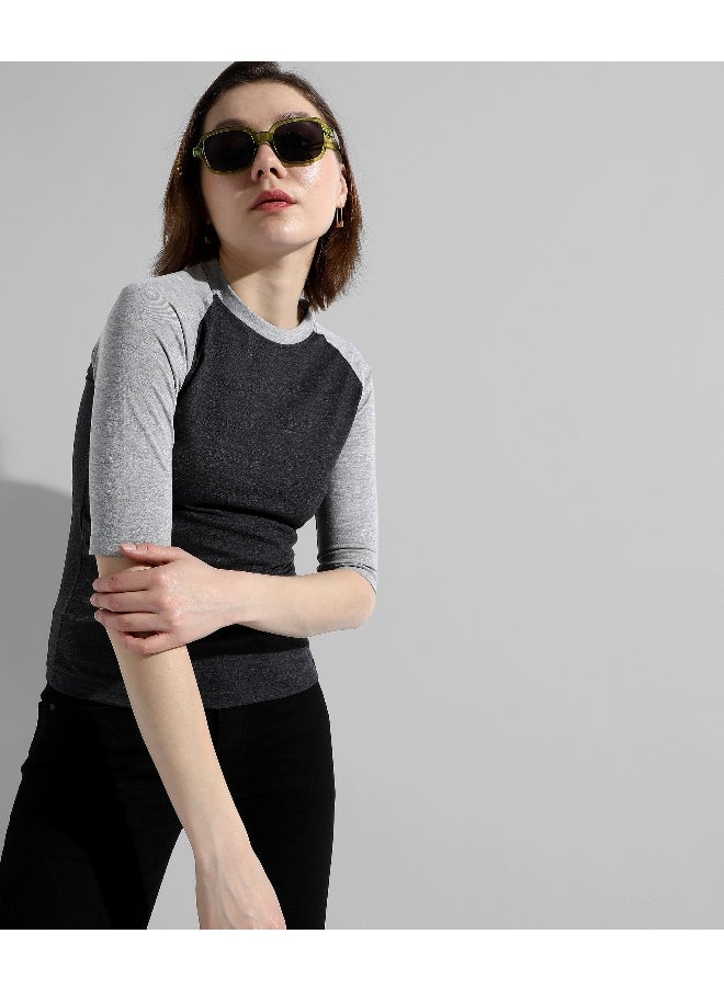 كامبوس سوترا Women's Charcoal Grey Colourblocked Regular Fit Top  - Image 4