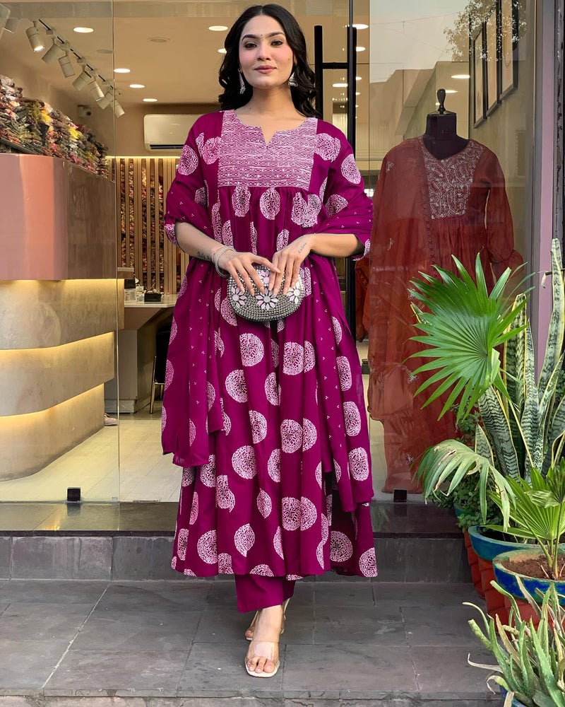 Toochki Salwar Suits For Women's | Anarkali Suit | Kurta With Pant & Dupatta For Women | Cotton Kurti Set For Woman | Kurtis With Palazzo & Dupattas | Ethnic Motifs | Wedding - Image 4