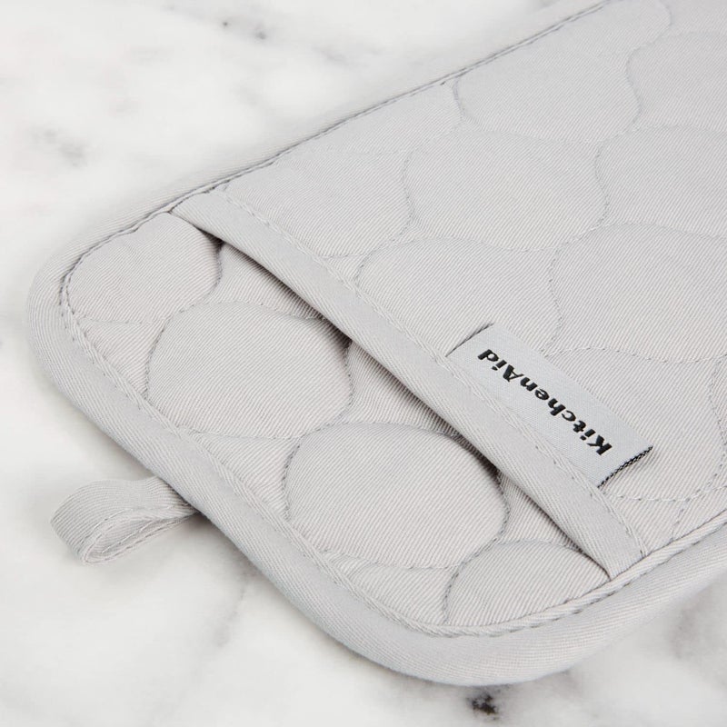 KITCHENAID Quilted Cotton Terry Cloth Oven Mitt, Pot Holder, Kitchen Towel 4-Pack Set, Heat Resistant, Silicone Grip, 16"x26", 7"x13" & 7"x10", Matte Grey - Image 5