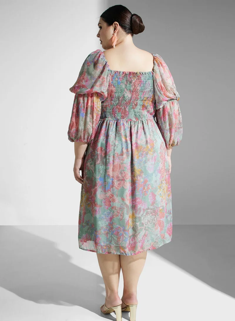 chi chi london curve Floral Chiffon Dress