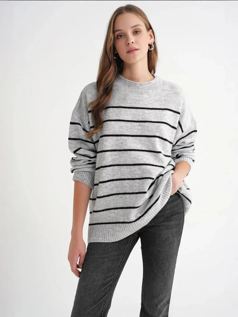 MixRay Striped Crew Neck Relaxed Knit Pullover Sweater