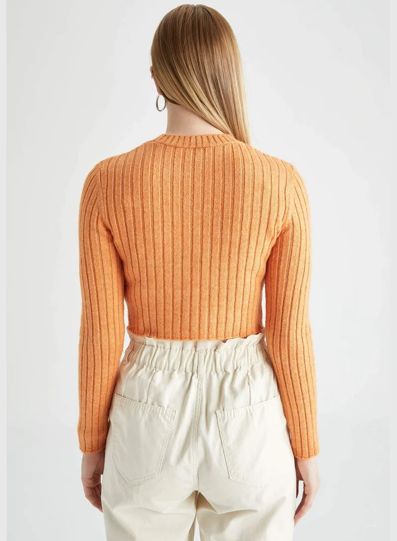 ديفاكتو Woman Fitted Crew Neck Long Sleeve Tricot Pullover