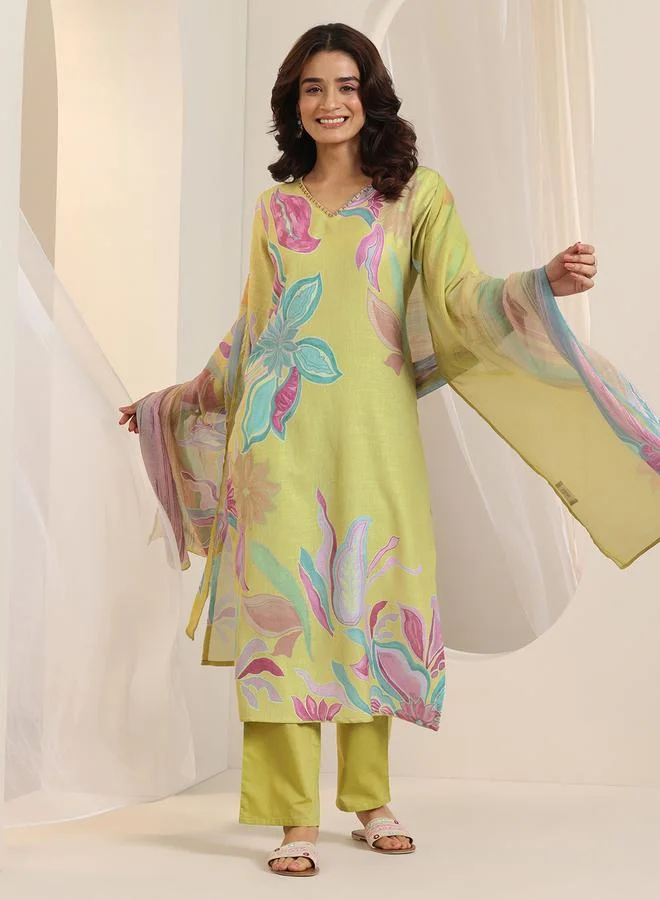 لباس Multi Printed Cotton Blend Straight Kurta, Trousers and Dupatta Set