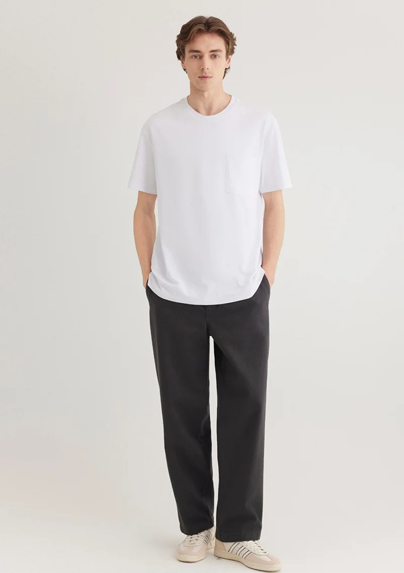 مافي Blue Men's White Basic T-Shirt with Pockets 066248-620