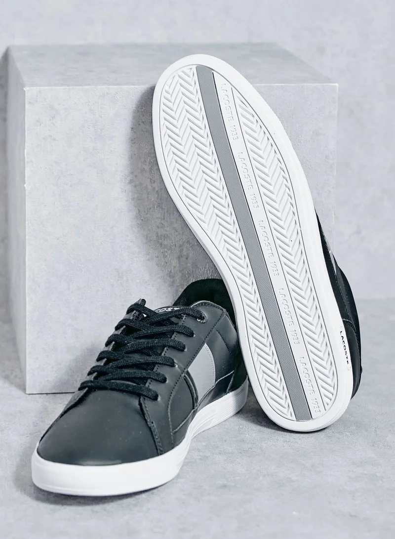 LACOSTE Europa LCR3 Sneakers
