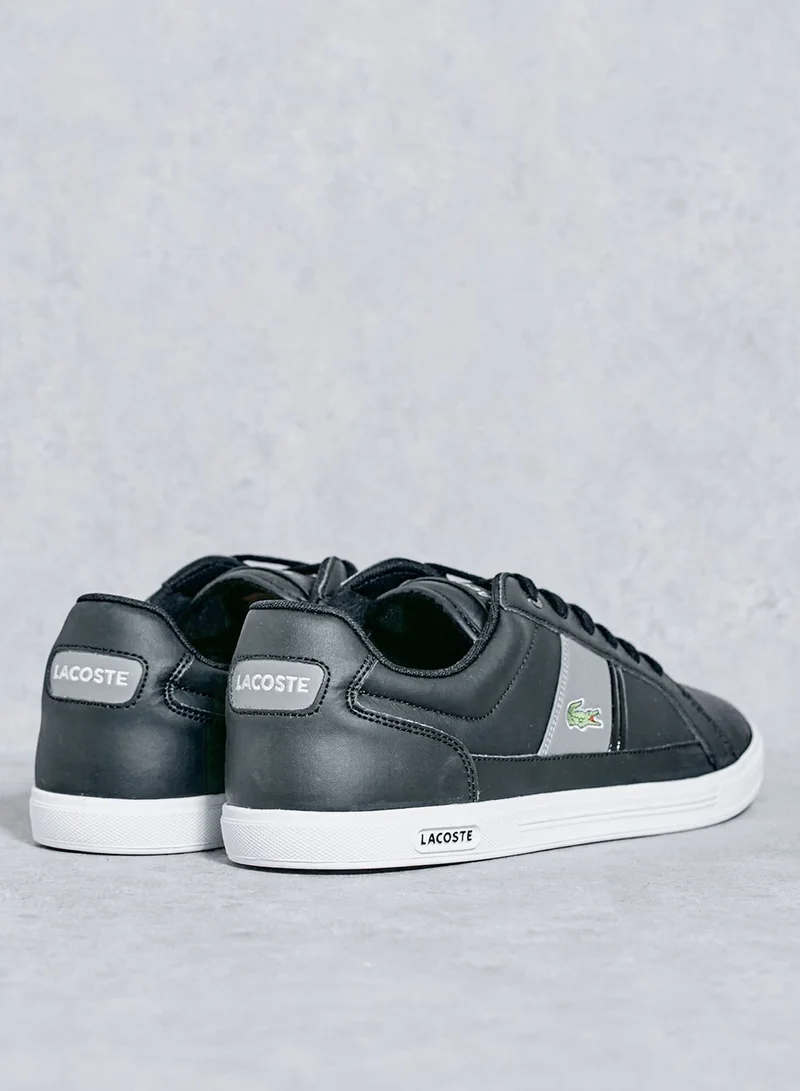 LACOSTE Europa LCR3 Sneakers