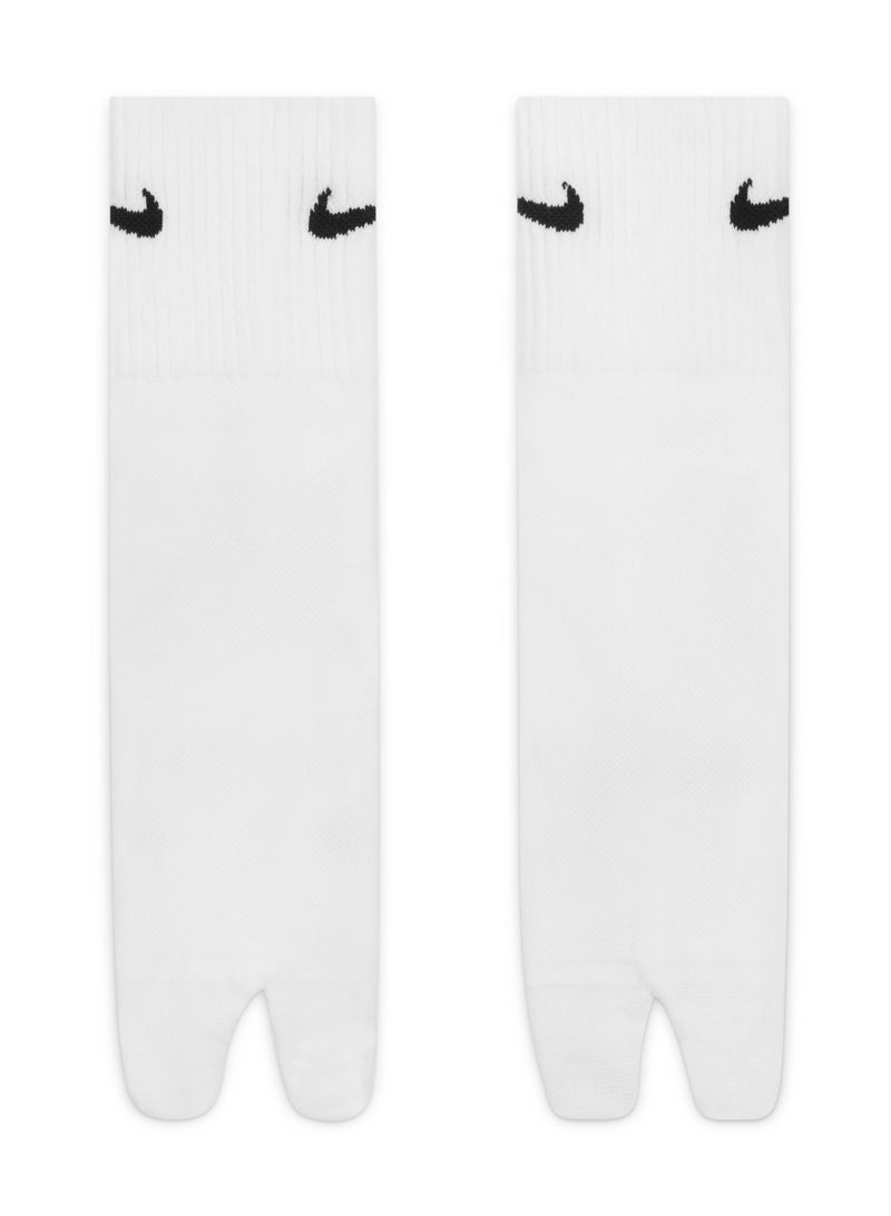Nike Everyday Plus Lightweight Crew Socks - Image 2