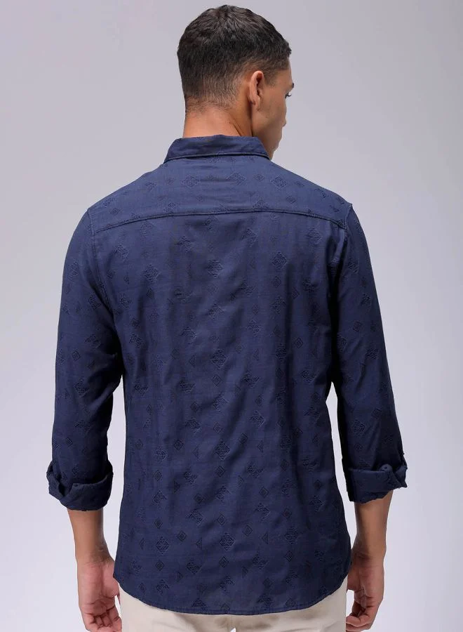 شركة المرآب الهندية Men Regular Fit Textured Solid Full Sleeves Cutaway Collar Resort Wear Shirt