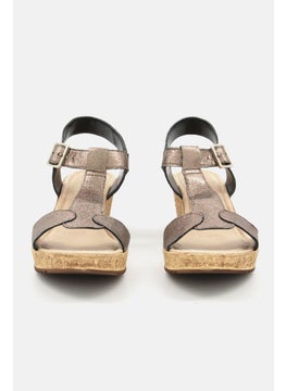 clarks Women Rissa Sun Adjustable Buckle Wedge Sandals, Beige Combo  - Image 4