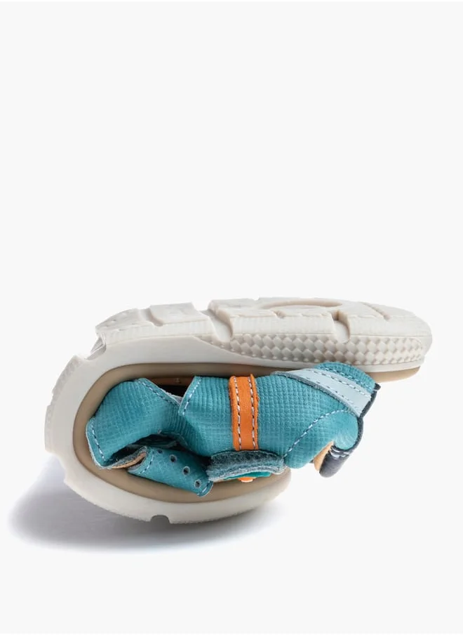 بابلوسكي Boys' Textured Floaters with Hook and Loop Closure