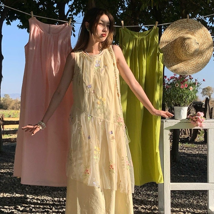 Women's Embroidered Sleeveless Loose Slip Dress - Image 3