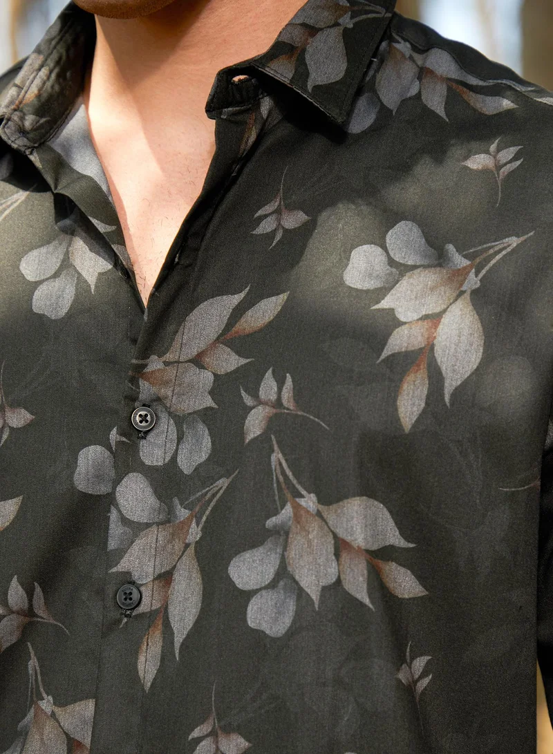 Campus Sutra Men's Charcoal Grey Stamped-Foliage Shirt