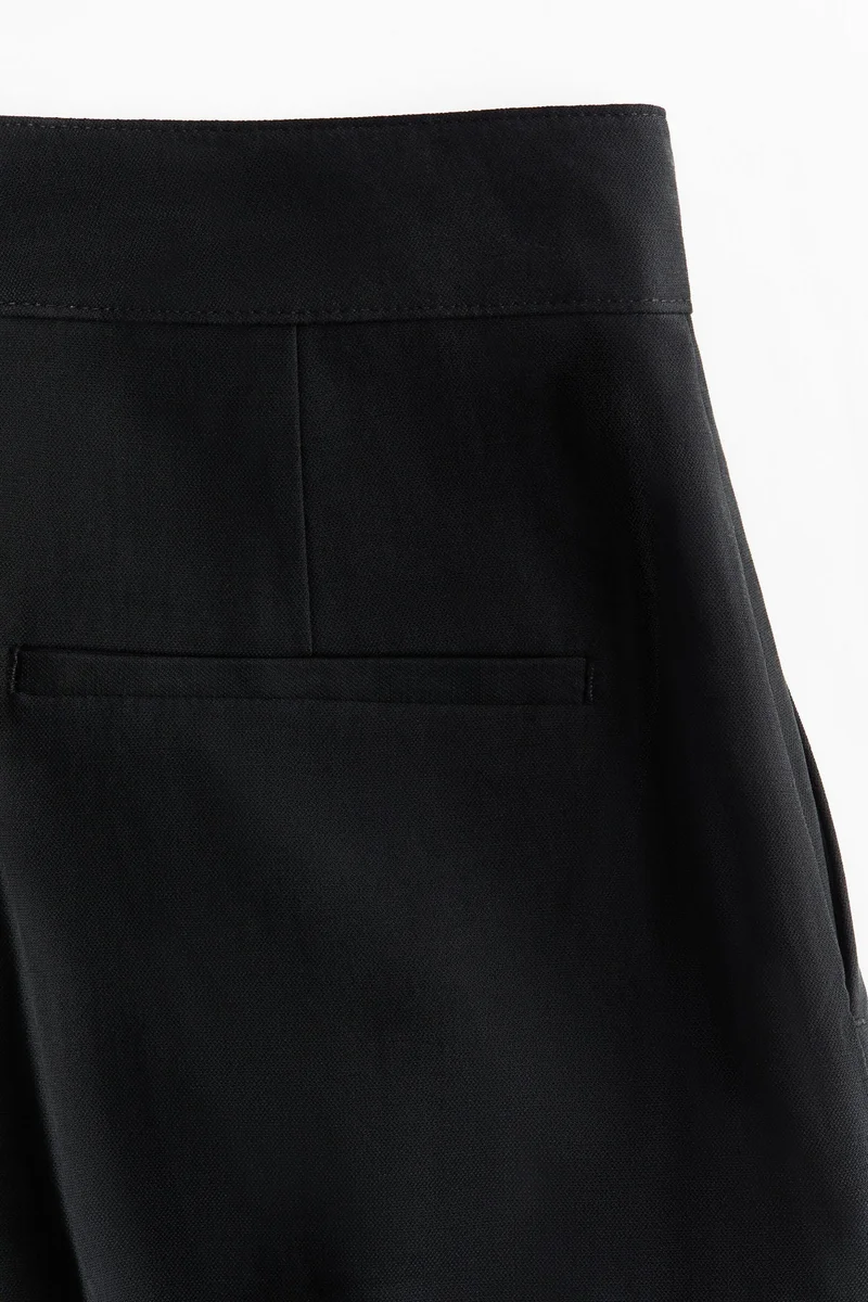 H&M Belted tailored shorts