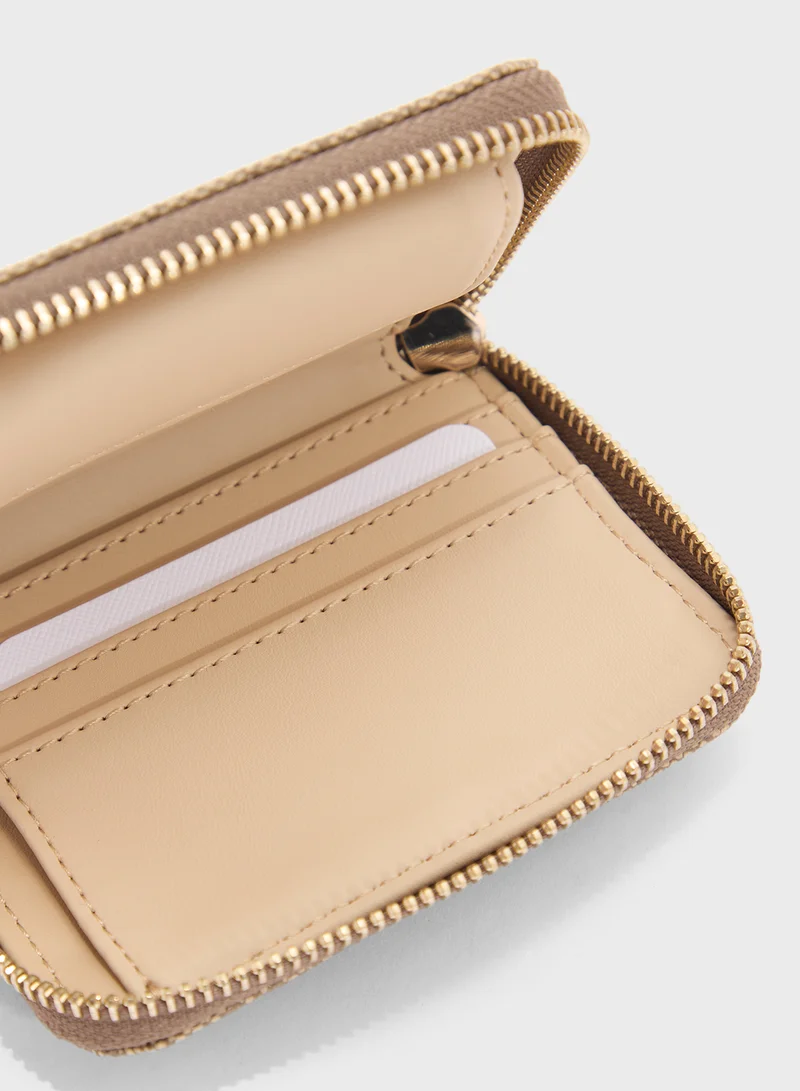 جس Logo Small Wallet