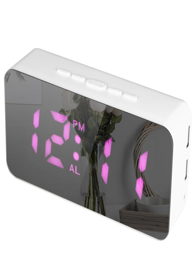 ساعة منبه رقمية ملونة RGB LED تعمل بالبطارية/USB مع مقياس حرارة لسطح المكتب مع إضاءة قابلة للتعديل و3 منبهات ووظيفة الغفوة ووظيفة شحن USB - أبيض  - Image 4