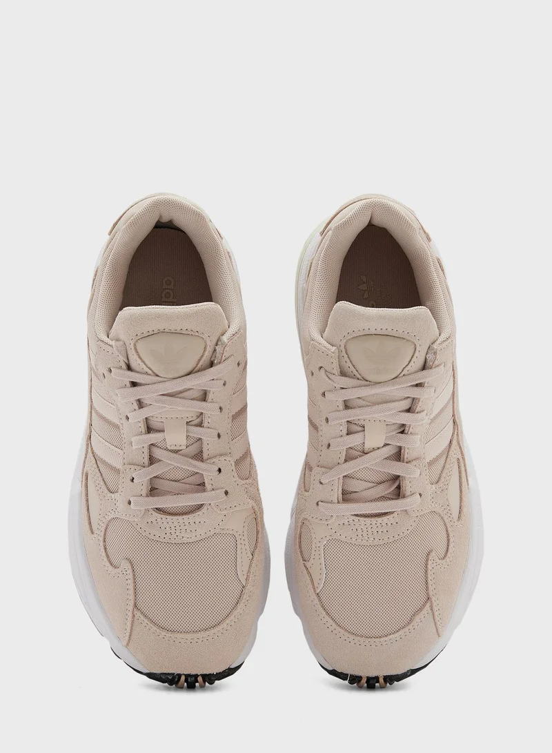 adidas Originals Falcon W