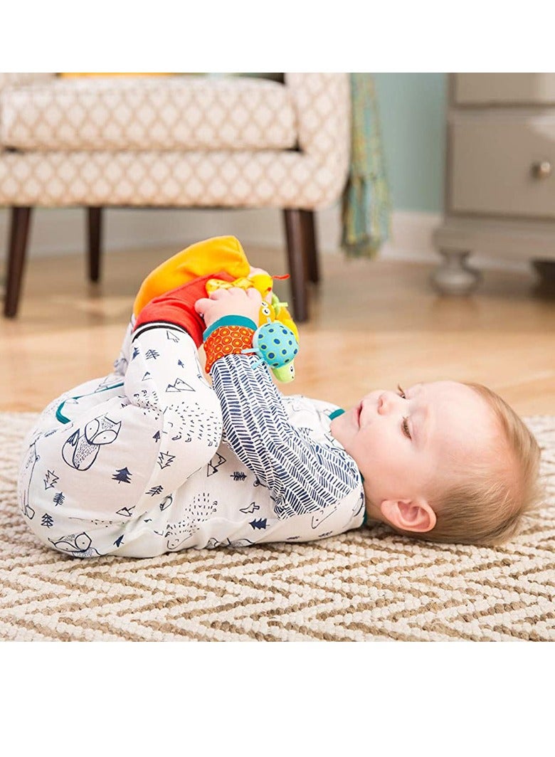 4Pcs Infant Socks And Wrist Rattles Toy Set For Kids，Wrist Rattles Foot Finder Rattle Sock Baby Toddlor Toy, Rattle Toy, Arm Hand Bracelet Rattle, Feet Leg Ankle Socks, Present Gift for Newborn Infant Babies Boy Girl Bebe (4 Bugs) - Image 5