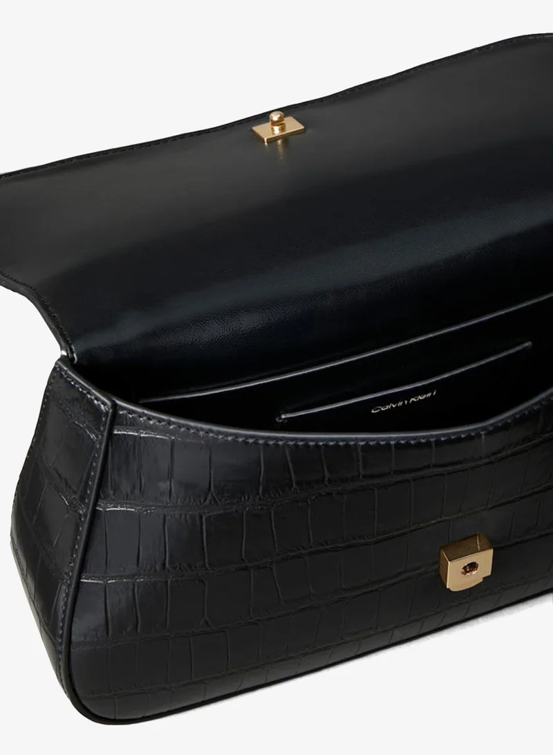 CALVIN KLEIN Casual Chain Medium Bag