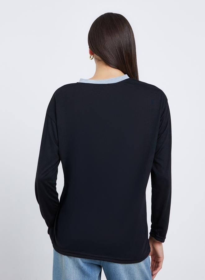 Styli Black Minimal Print Oversized Polo T-Shirt - Image 4