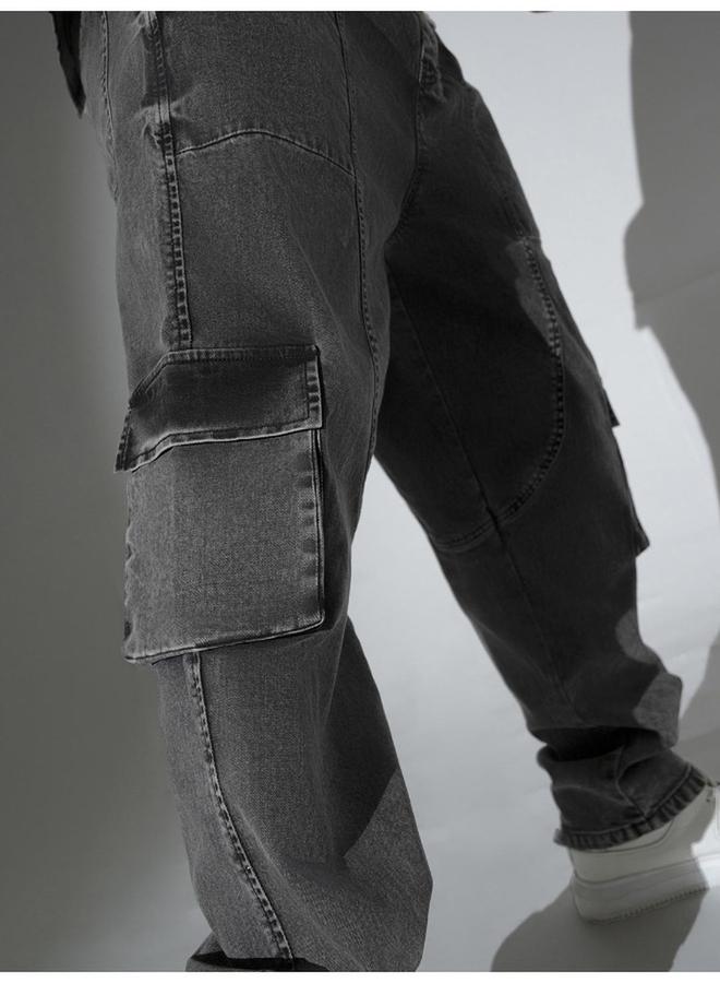 Hubberholme Mid Rise Relaxed Fit Cargo Pockets Jeans - Image 2