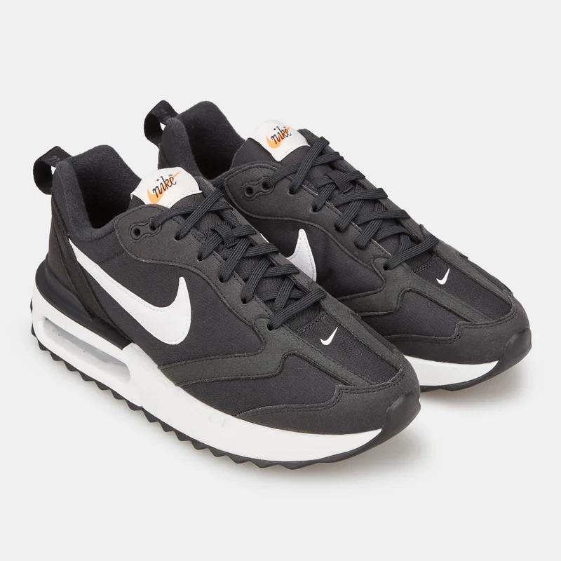 Nike Women's Air Max Dawn Shoe