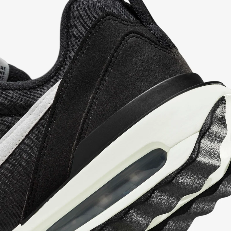 Nike Black Women's Air Max Dawn Shoe for Women | Best Price UAE