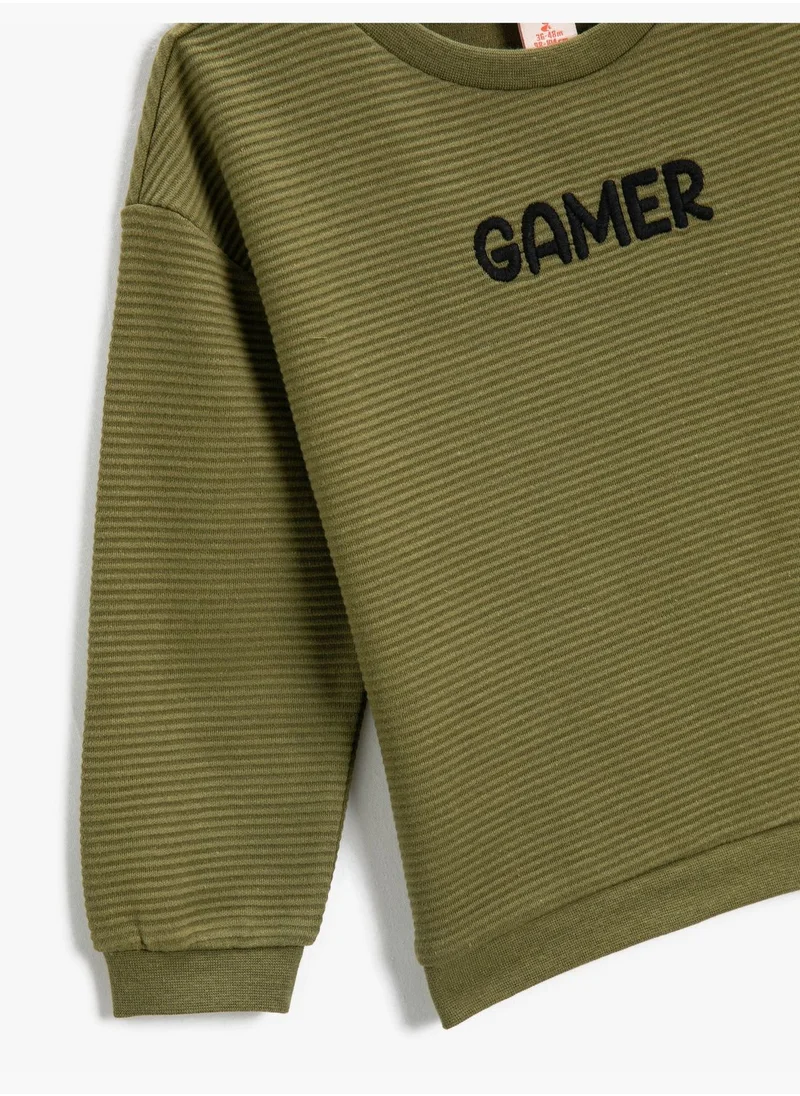 KOTON Basic Sweatshirt Embroidered