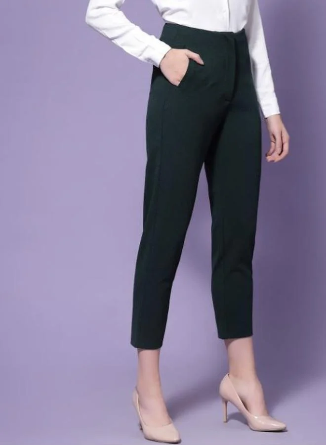 Kassually Kassually Tapered Fit High Rise Cropped Trousers