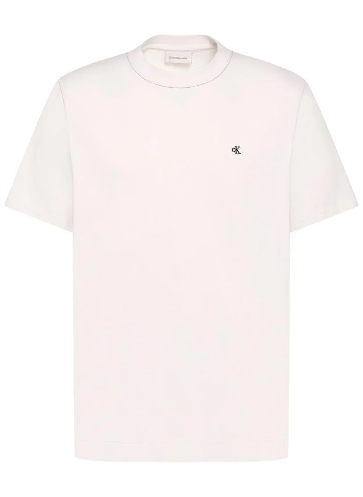 كالفن كلاين تي شيرت بياقة دائرية بخياطة متباينة