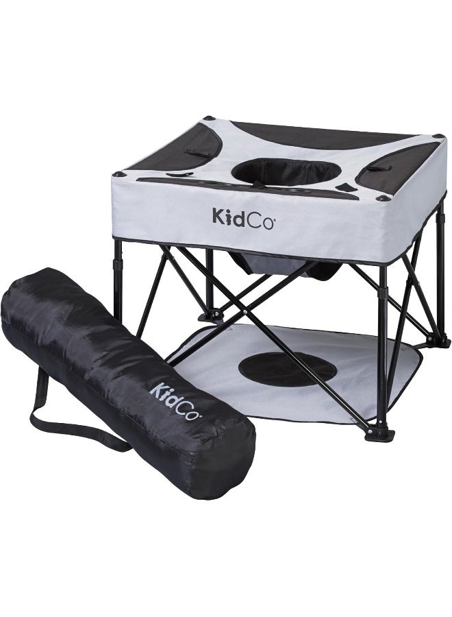 Kidco كرسي نشاط محمول قابل للطي KidCo P7004 GoPod مع وسادة أرضية، ارتفاع قابل للتعديل، وحقيبة حمل - Image 1
