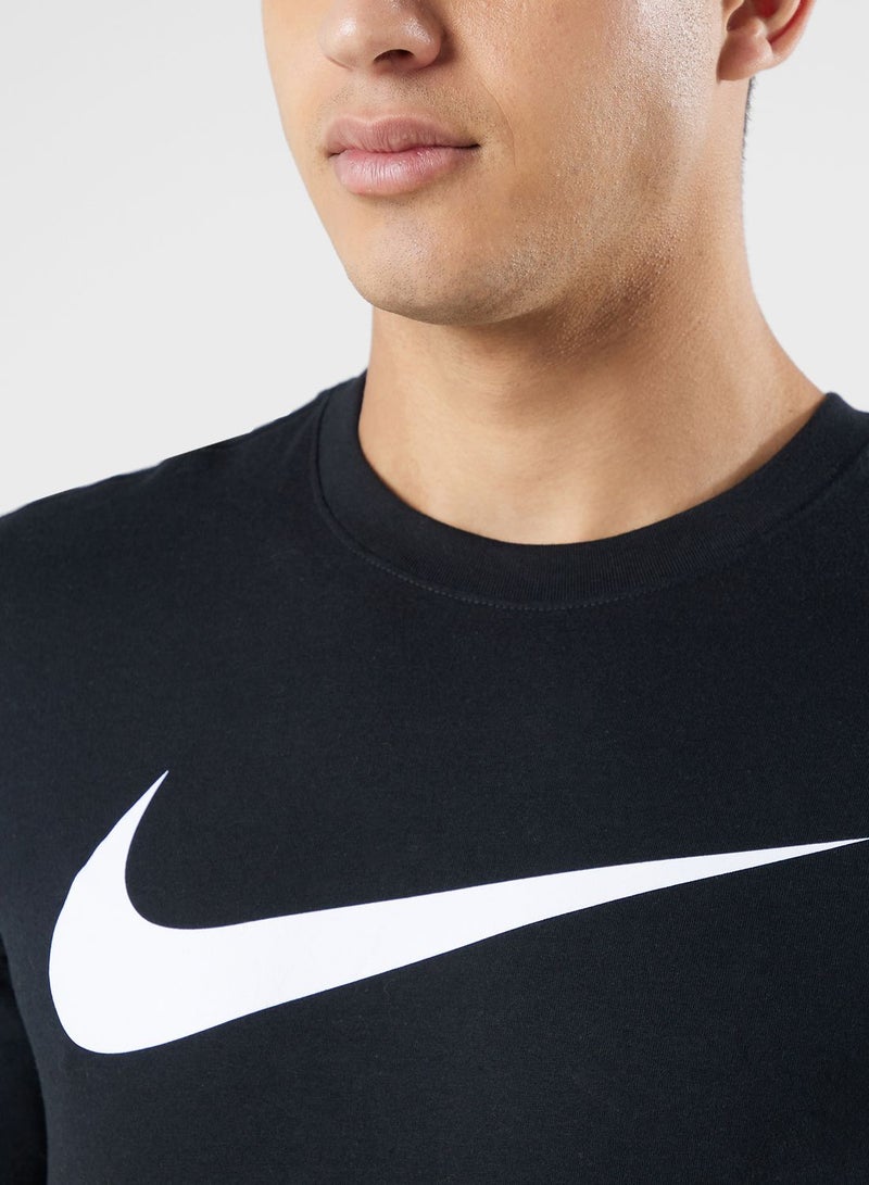 Nike Nsw Icon Swoosh T-Shirt - Image 3