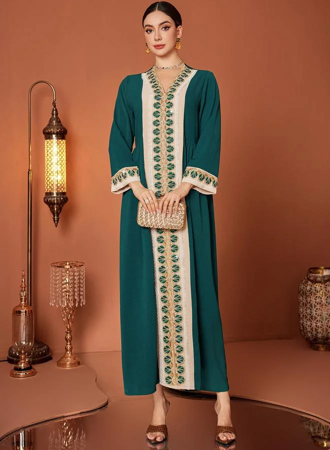 تايك تو Take Two Embroidered Lace Insert Long Sleeve Jalabiya