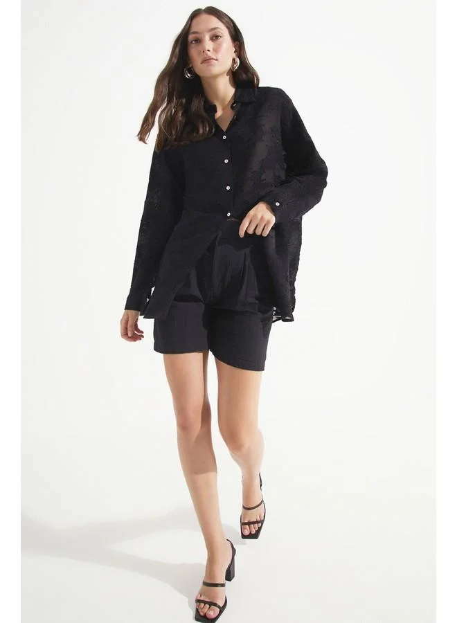 JUNE June Women Exclusive Oversize/Loose Fit Viscose Blend Self-Fited Shirt Black