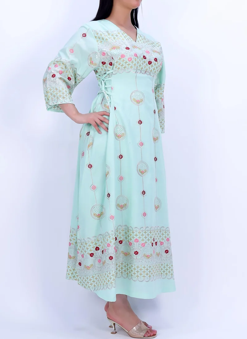 ان لاف An elegant and luxurious women dress.