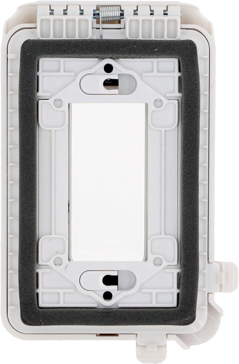 TayMac ML500W Single-Gang Mount 16-in-1 Flat Nonmetallic Weatherproof Vertical/Horizontal, 1-Pack, White - Image 3