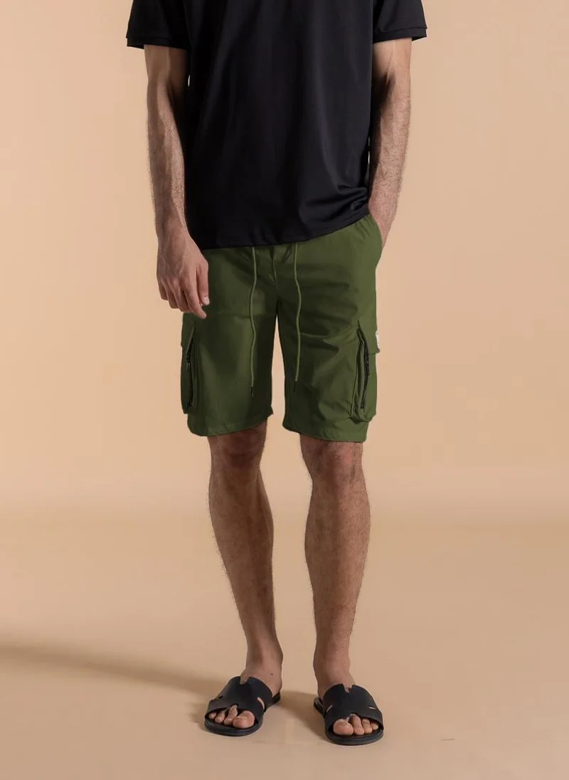SHAPES DETAILED CARGO SHORTS