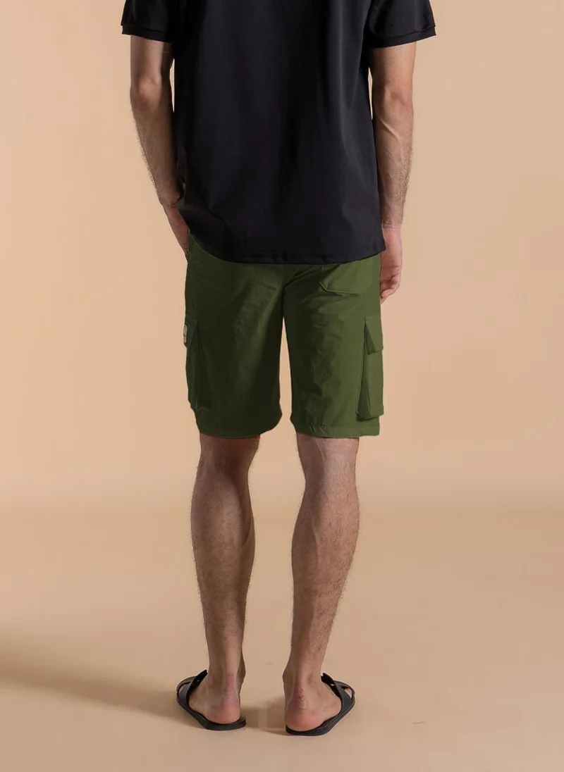 SHAPES DETAILED CARGO SHORTS