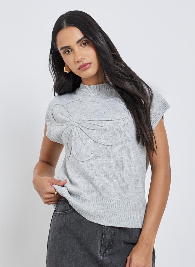 ستايلي بلوزة محبوكة بتفاصيل زهرة مُتباينة - Image 2